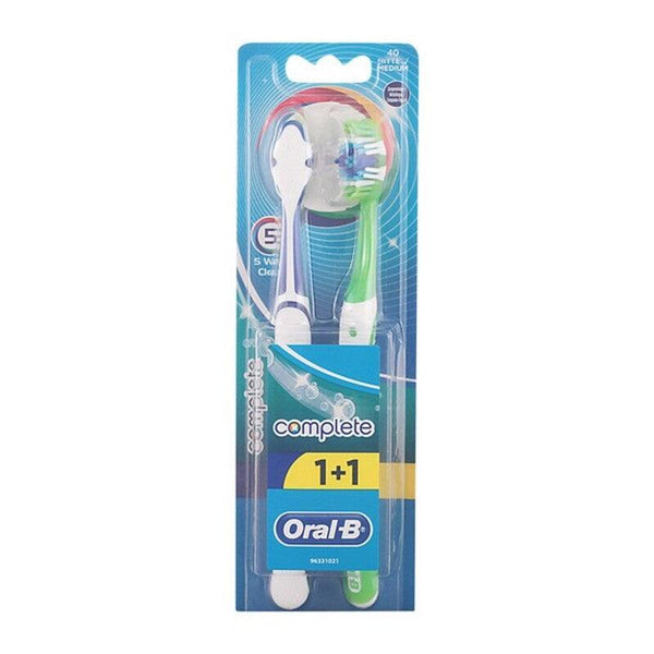 Brosse à Dents Complete 5 Ways Clean Oral-B (2 uds) - Smilewhitestrips.fr